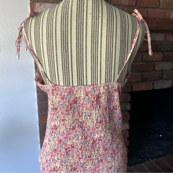 SNDYS Newport Smocked Midi Dress in Sunset Floral Sz 10 - Picture 9 of 10